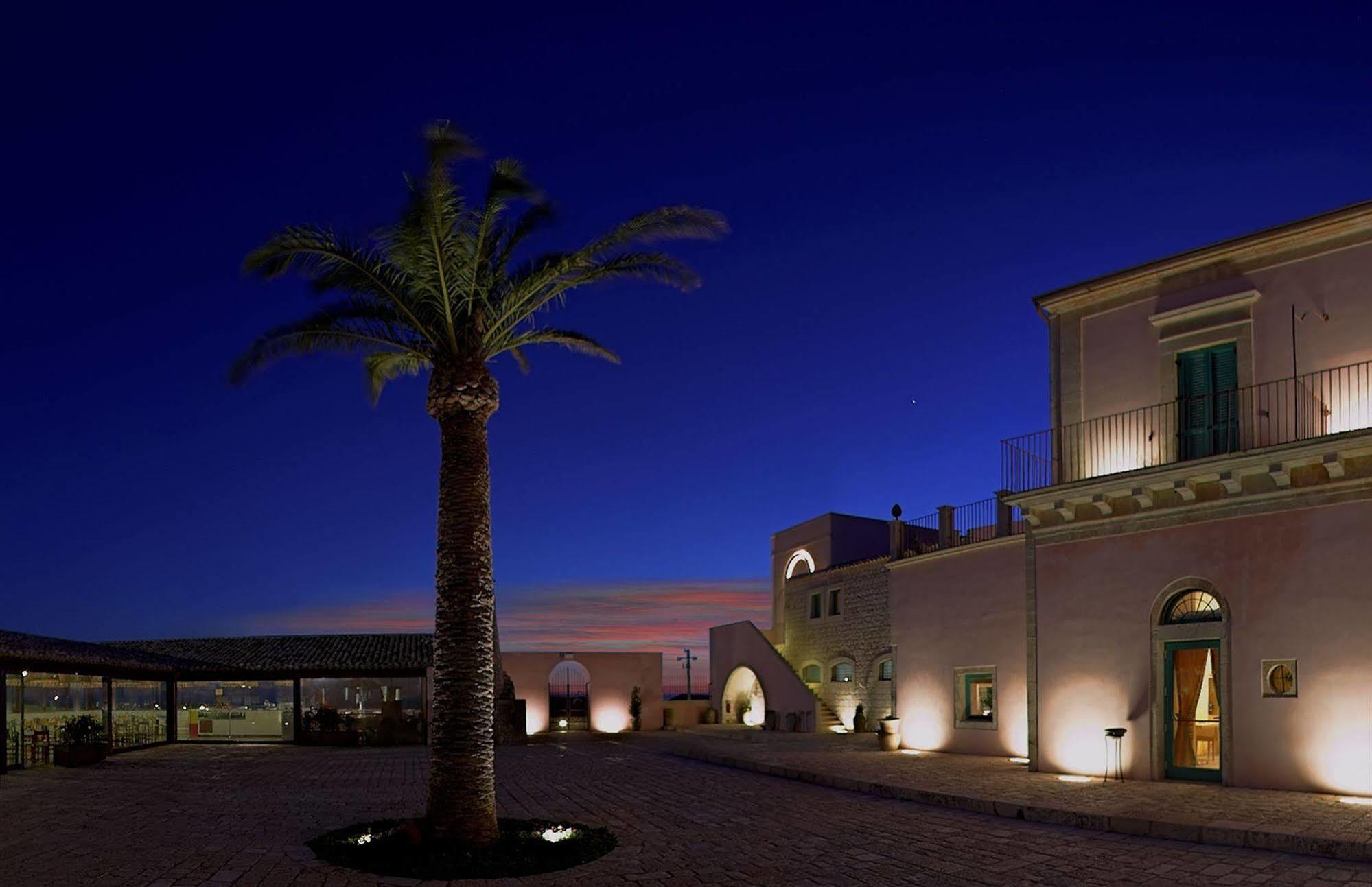 Poggio Del Sole Hotel Contrada Cimillà Exteriér fotografie